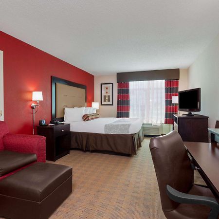 Wingate By Wyndham Macon I-75 Hotel Exterior foto